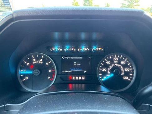 Used 2019 Ford F150 XLT w/ Equipment Group 302A Luxury AWD/4WD image 7