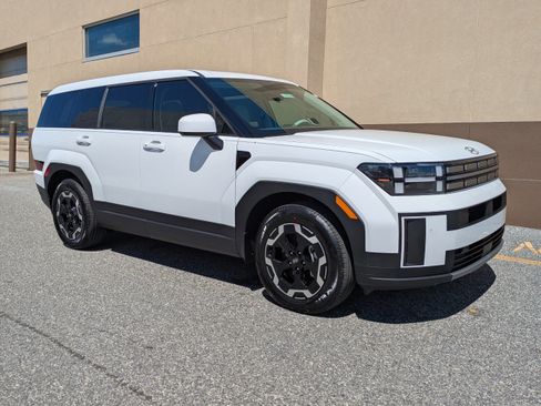 New 2026 Hyundai Santa Fe SE image 2