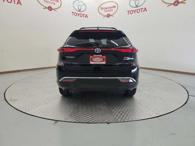 Used 2022 Toyota Venza XLE AWD/4WD image 7