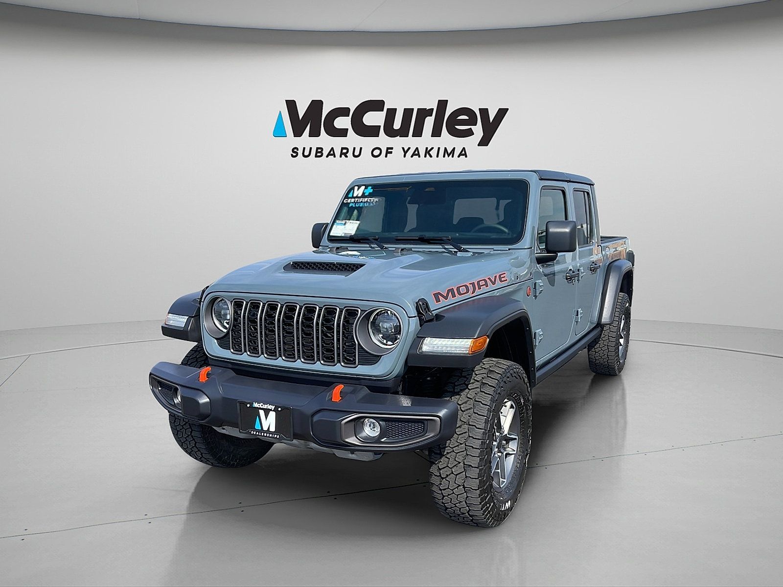 Used 2026 Jeep Gladiator Mojave AWD/4WD image 1