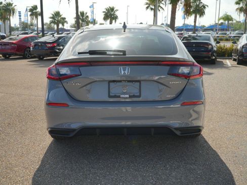 Used 2025 Honda Civic Sport image 11