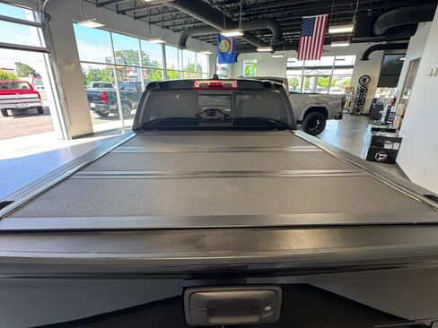 Used 2021 Chevrolet Colorado ZR2 AWD/4WD image 10