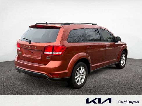 Used 2013 Dodge Journey SXT w/ Flexible Seating Group image 5
