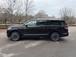 Used 2022 Lincoln Navigator L Black Label video 1