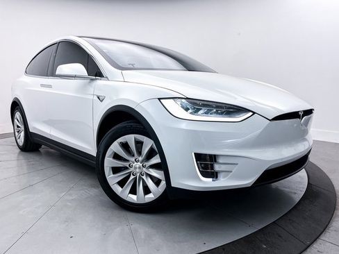 Used 2021 Tesla Model X Long Range image 1