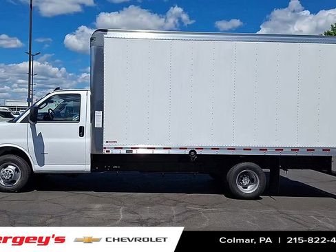 New 2025 Chevrolet Express 3500 w/ Power Convenience Package image 5