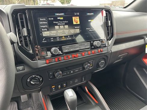 New 2026 Nissan Frontier PRO-4X w/ Pro-4x Convenience Package image 22