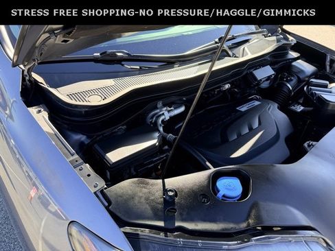 Used 2016 Honda Pilot Touring image 9