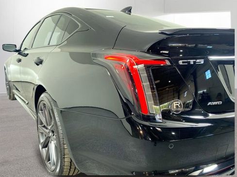 Used 2024 Cadillac CT5 Sport image 30