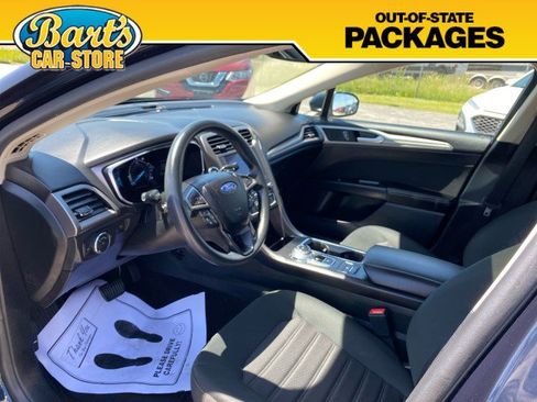 Used 2020 Ford Fusion SE FWD image 26