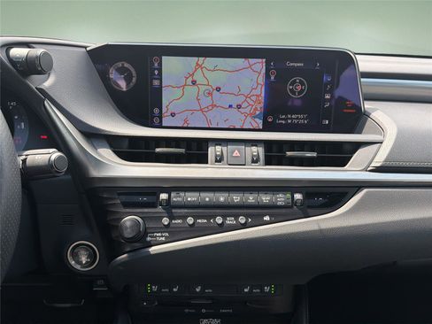 Used 2019 Lexus ES 350 F Sport w/ Accessory Package FWD image 19