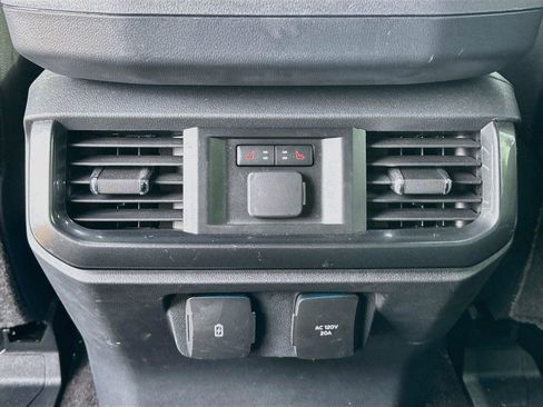 Used 2021 Ford F150 Lariat w/ Equipment Group 502A High AWD/4WD image 27