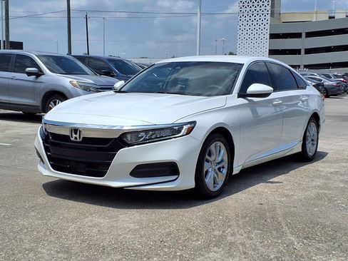 Certified 2020 Honda Accord LX image 5