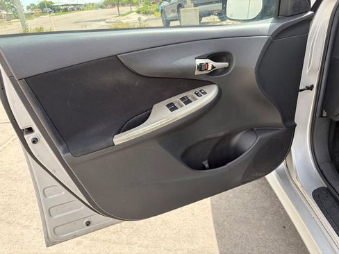 Used 2011 Toyota Corolla S FWD image 13