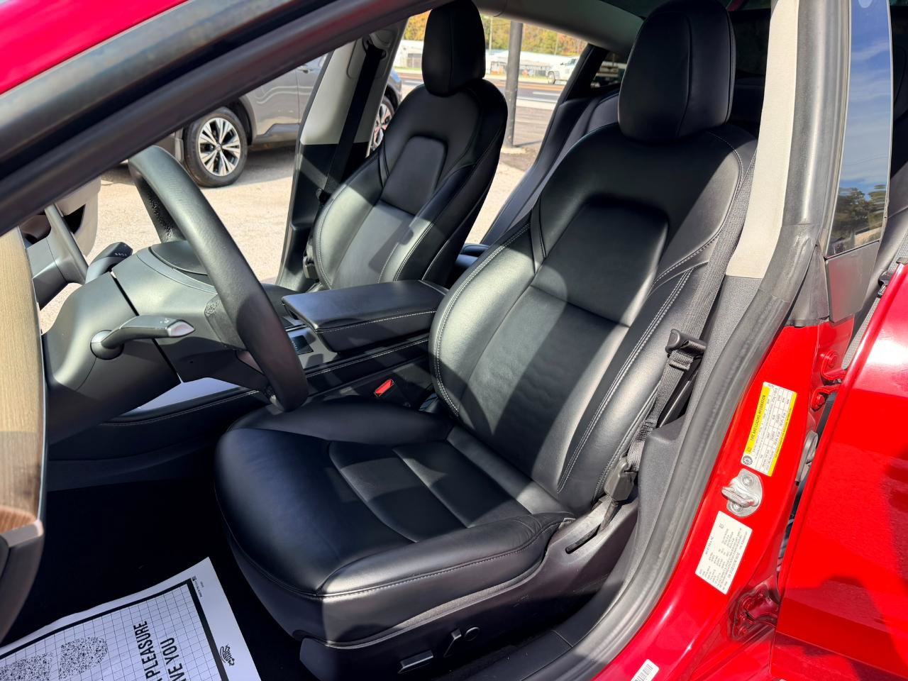 Used 2022 Tesla Model 3 Standard Range RWD image 12