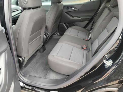 New 2026 Chevrolet Equinox LT image 7