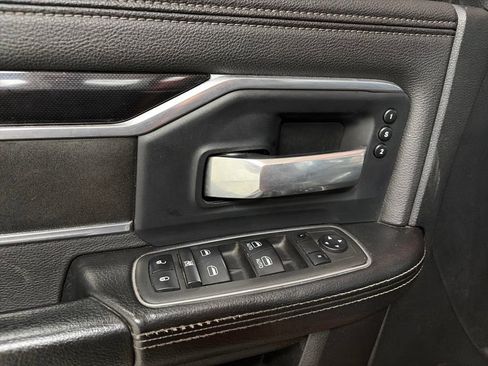 Used 2022 RAM 2500 Laramie AWD/4WD image 16