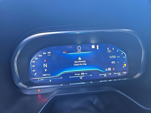 Used 2023 Chevrolet Tahoe Z71 w/ Luxury Package image 23