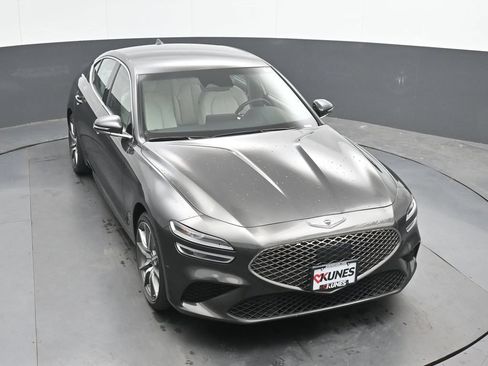 Used 2025 Genesis G70 2.5T AWD/4WD image 36