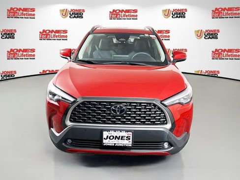 Certified 2023 Toyota Corolla Cross XLE w/ Convenience Package AWD/4WD image 13