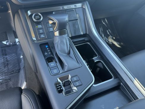 Certified 2024 Lexus GX 550 550 Overtrail+ image 25