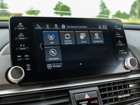Used 2019 Honda Accord Sport image 31