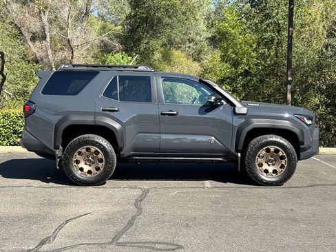 Used 2026 Toyota 4Runner Trailhunter AWD/4WD image 4