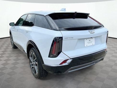 New 2027 Cadillac Optiq Premium Sport AWD/4WD image 7