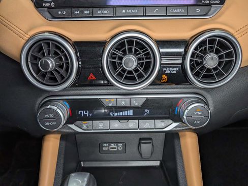 Used 2022 Nissan Sentra SV w/ SV Premium Package image 29