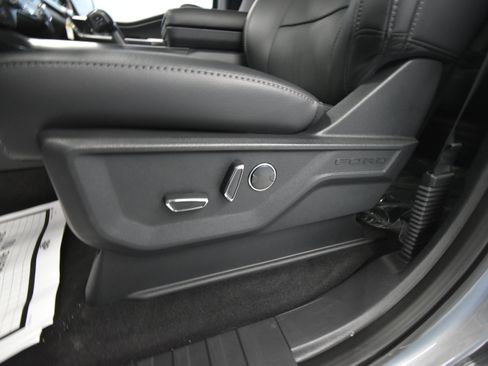 New 2025 Ford F150 Lariat w/ Equipment Group 502A High image 18