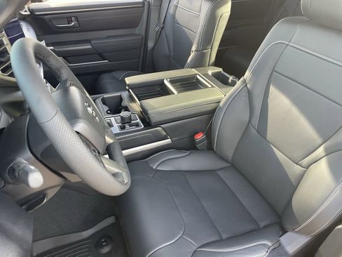 New 2026 Toyota Tundra SR5 image 18