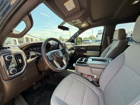 Used 2022 GMC Sierra 2500 SLE w/ SLE Convenience Package AWD/4WD image 11
