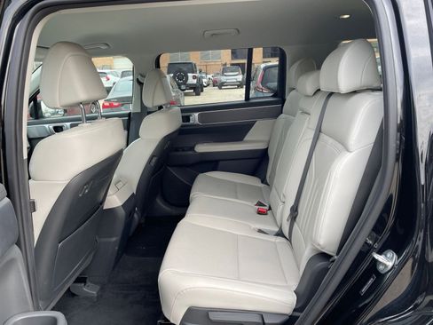 Used 2025 Hyundai Santa Fe SEL image 28