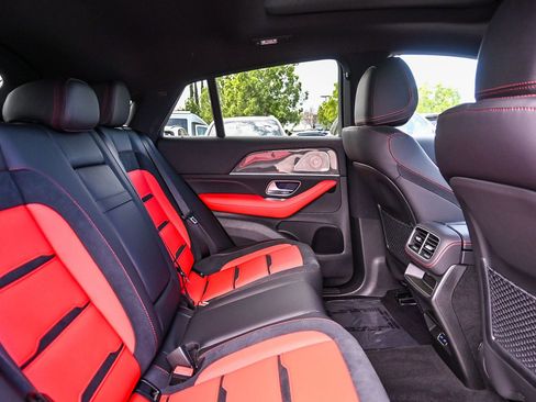 New 2026 Mercedes-Benz GLE 53 AMG 4MATIC Coupe image 17