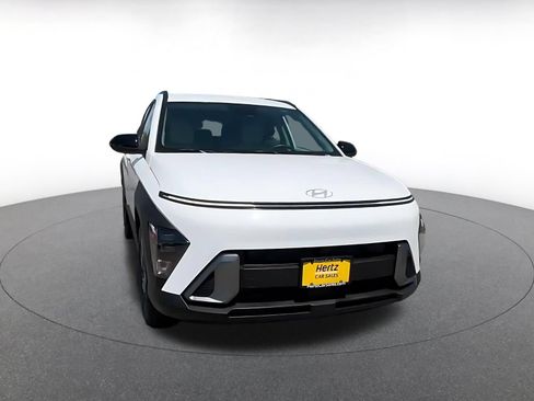 Used 2026 Hyundai Kona SEL Sport FWD image 3