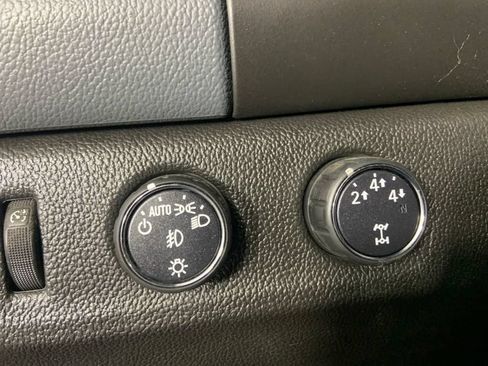 Used 2016 Chevrolet Colorado Z71 AWD/4WD image 29