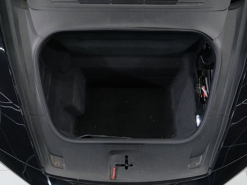 Used 2022 Porsche 911 Turbo image 35