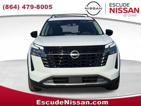 New 2026 Nissan Pathfinder Platinum AWD/4WD image 8
