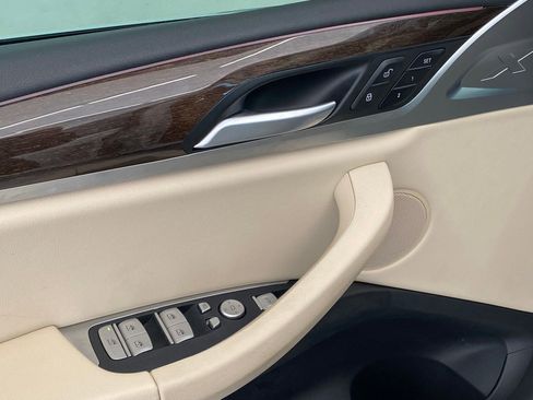 Certified 2023 BMW X4 xDrive30i w/ Premium Package image 23