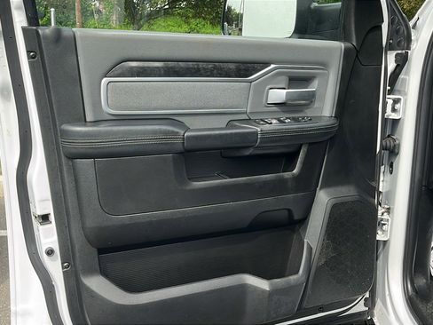 Used 2019 RAM 2500 Big Horn AWD/4WD image 8