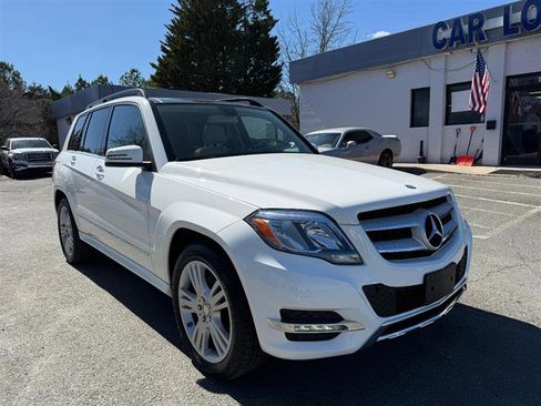 Used 2014 Mercedes-Benz GLK 350 4MATIC image 4