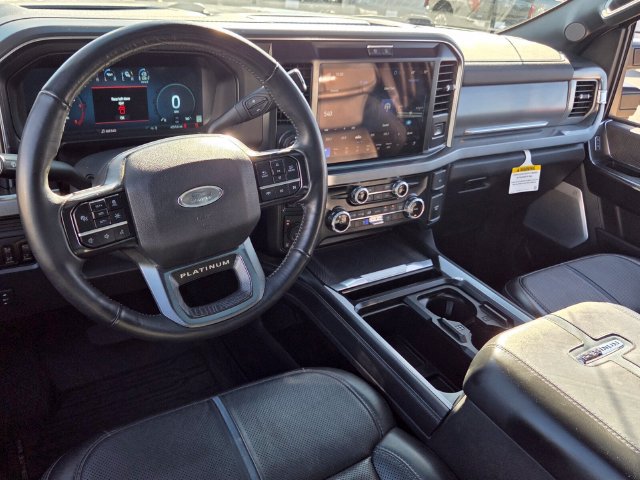 Used 2025 Ford F350 Platinum AWD/4WD image 8