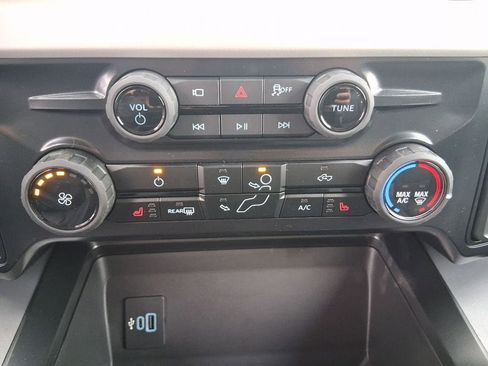 New 2026 Ford F250 XLT w/ XLT Premium Package image 14