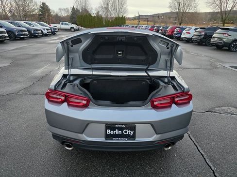 Used 2023 Chevrolet Camaro LT image 10