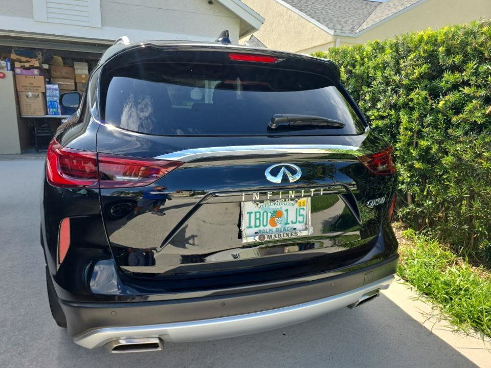 Certified 2023 INFINITI QX50 Luxe FWD image 8