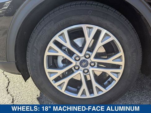 Certified 2022 Ford Escape SEL w/ Technology Package image 9