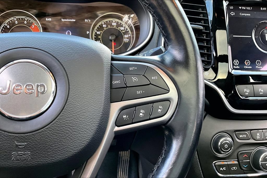 Used 2021 Jeep Cherokee Limited AWD/4WD image 21