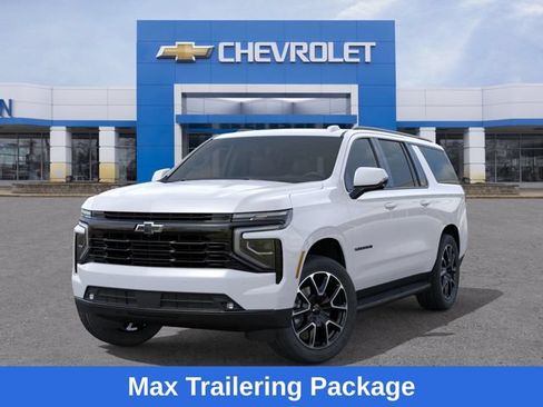 New 2026 Chevrolet Suburban RST w/ RST Capability Package AWD/4WD image 7