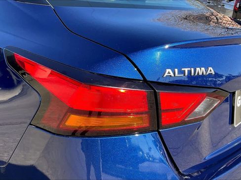 Used 2024 Nissan Altima 2.5 SR image 28
