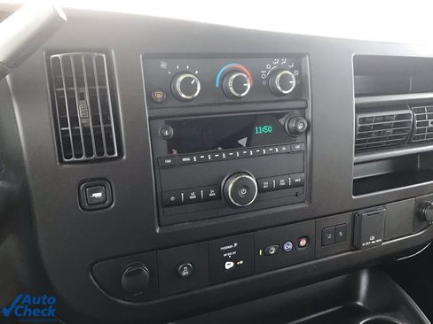 Used 2023 Chevrolet Express 3500 LT w/ LT Preferred Equipment Group image 28